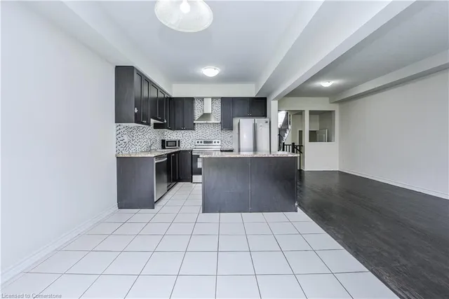 Additional image 12 of 43 Yarmouth St