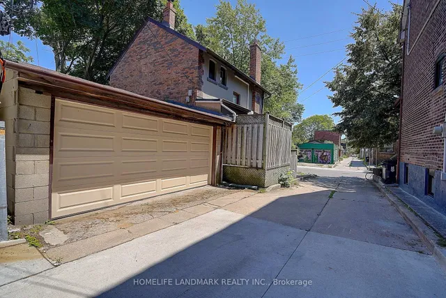 Additional image 25 of 596 Palmerston Ave