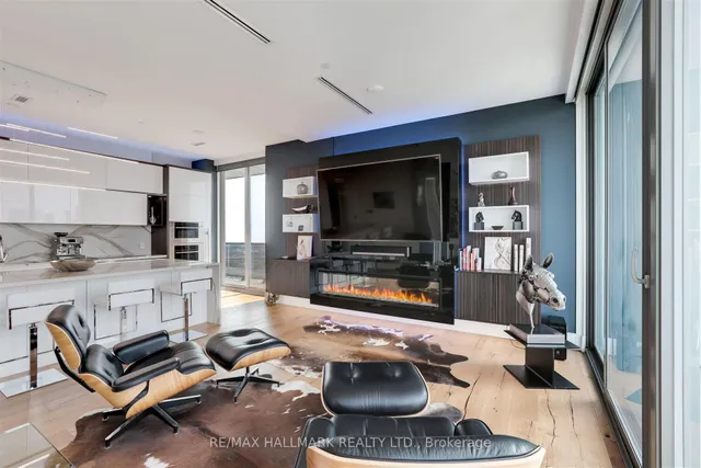 Additional image 7 of 170 Bayview Ave Unit PH 01