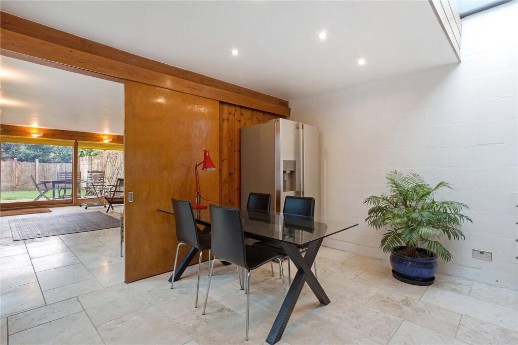 Additional image 8 of The Ryde, Hatfield, Hertfordshire, AL9