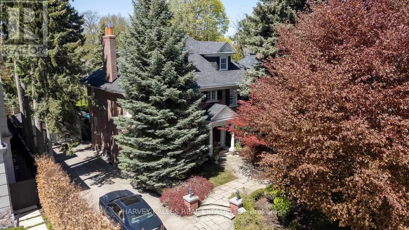 250 WARREN ROAD|Toronto (Forest Hill South), Ontario M4V2S8