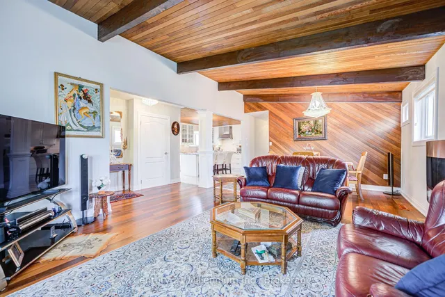 Additional image 11 of 9 Thane Crt