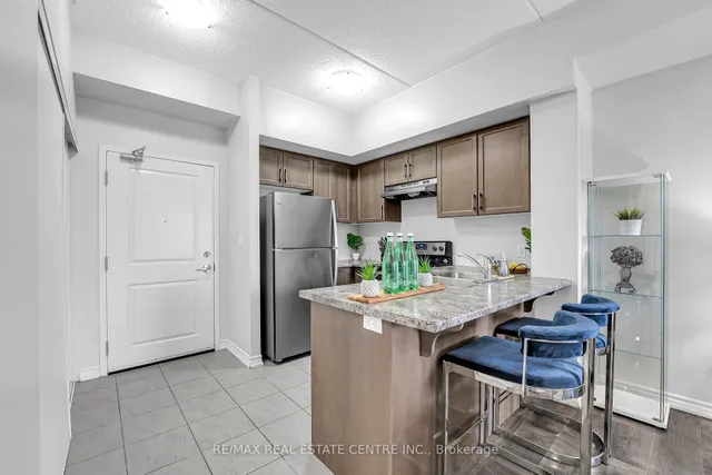 Additional image 18 of 640 Sauve St Unit 316