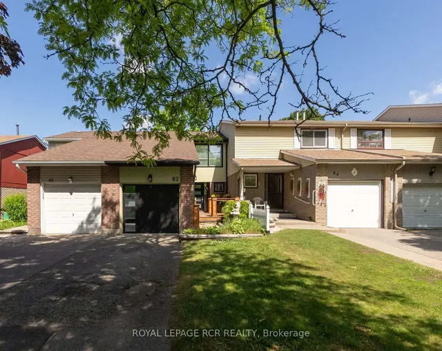 82 Royal Salisbury Way