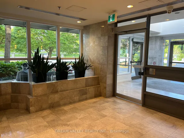 Additional image 4 of 3233 Eglinton Ave Unit 1107