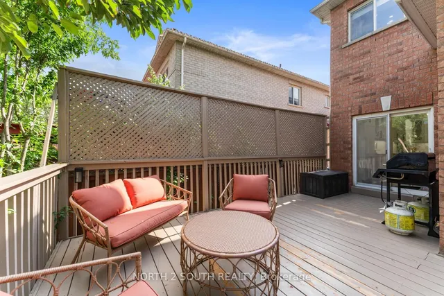 Additional image 40 of 41 Youngestar Tr