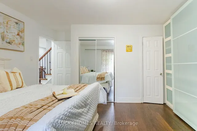 Additional image 23 of 4396 Lawrence Ave