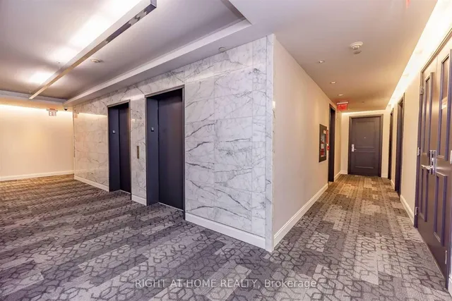 Additional image 9 of 88 Park Lawn Rd Unit 1010