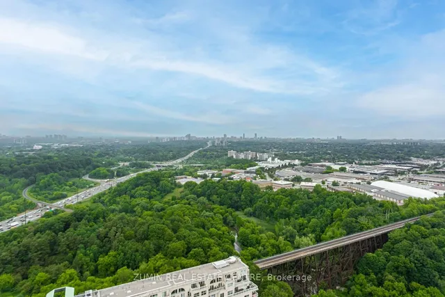 Additional image 20 of 7 Concorde Pl Unit 3312