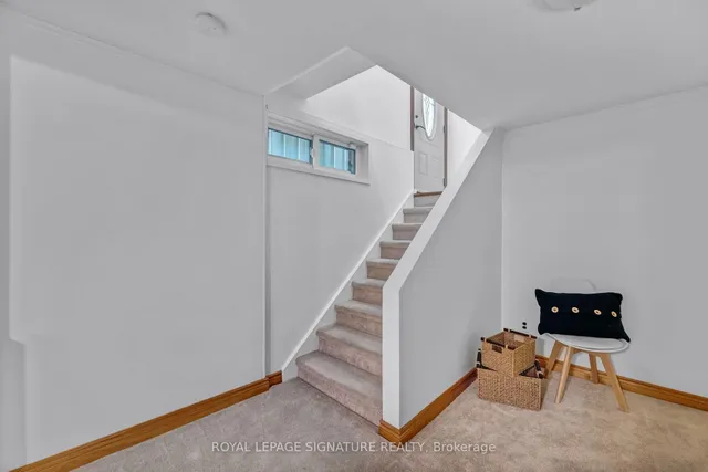 Additional image 30 of 23 Palomino Cres