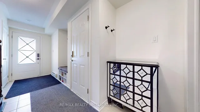 Additional image 43 of 894 Cactus Pt