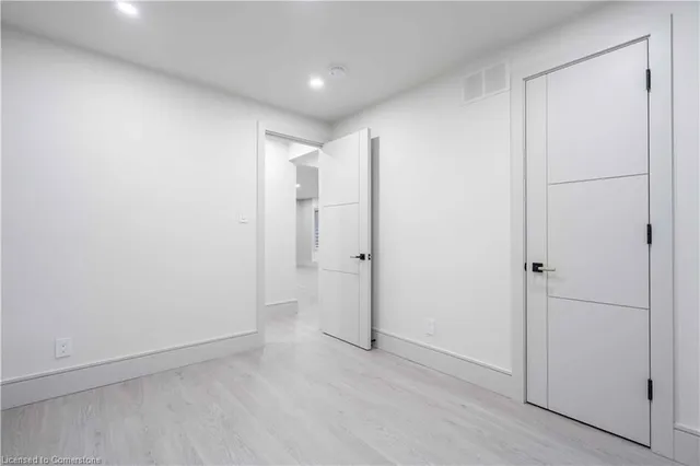 Additional image 19 of 104 Second St Unit UPPER