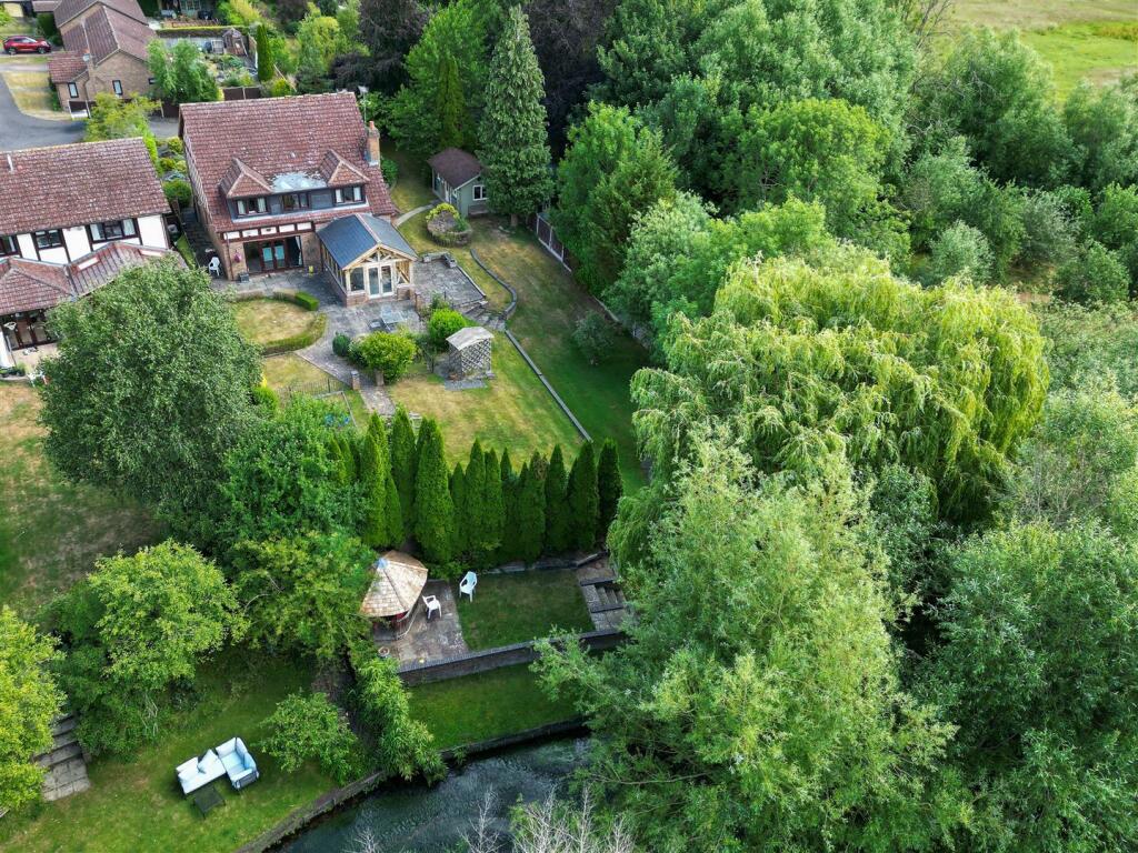 Additional image 17 of Leasey Dell Drive, Wheathampstead, St. Albans