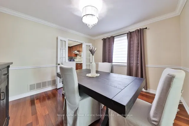 房产图片 8 - 1343 格罗斯文诺街