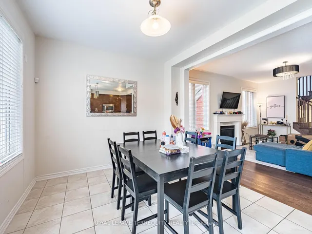 Additional image 16 of 903 Penson Cres