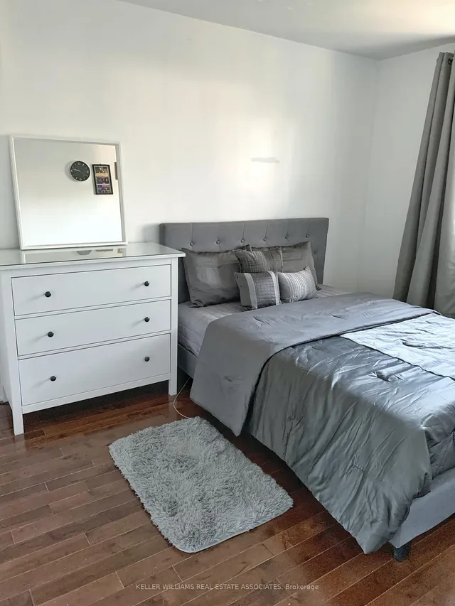 Additional image 9 of 114 Cultra Sq