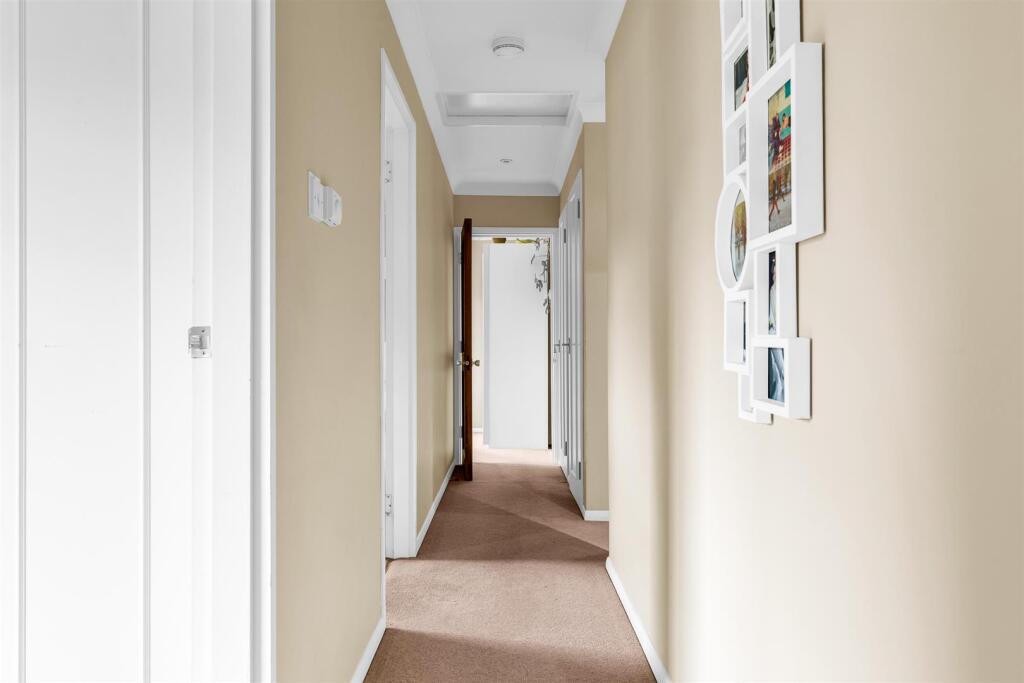 Additional image 13 of Burnham Green Road, Welwyn