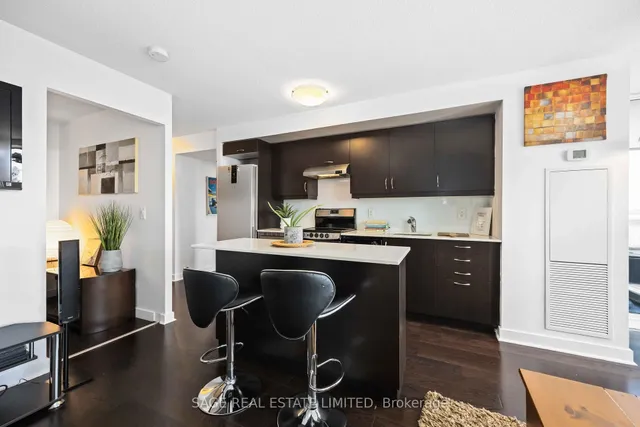 Additional image 8 of 320 Richmond St Unit 1115