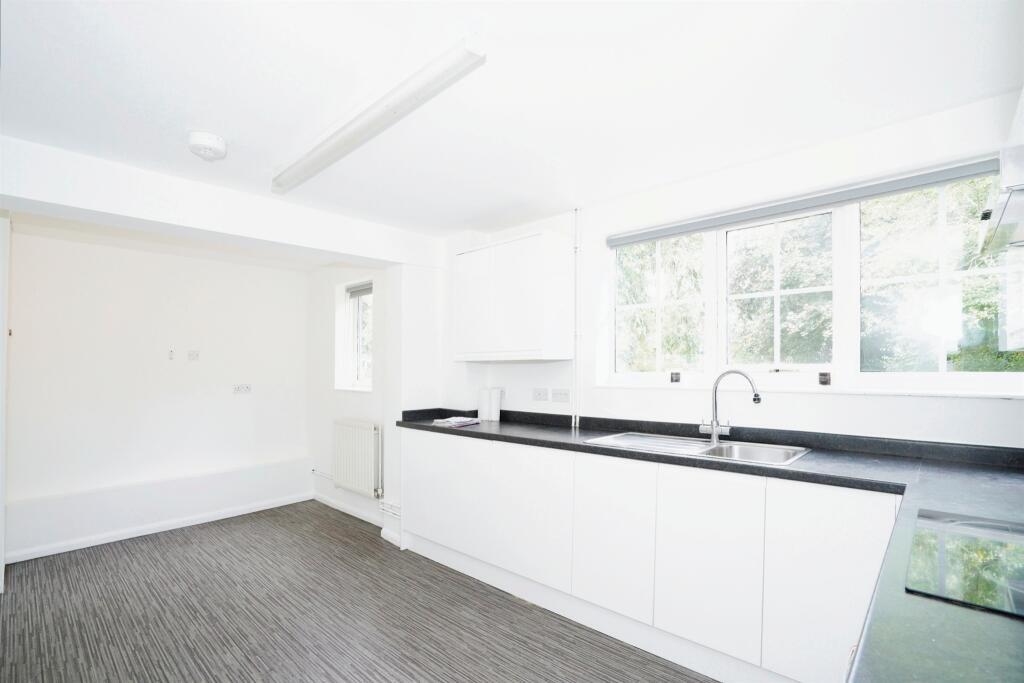 Additional image 17 of Knightsfield, WELWYN GARDEN CITY