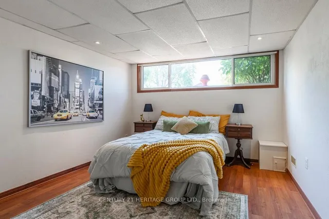 Additional image 37 of 57 Burfield Ave