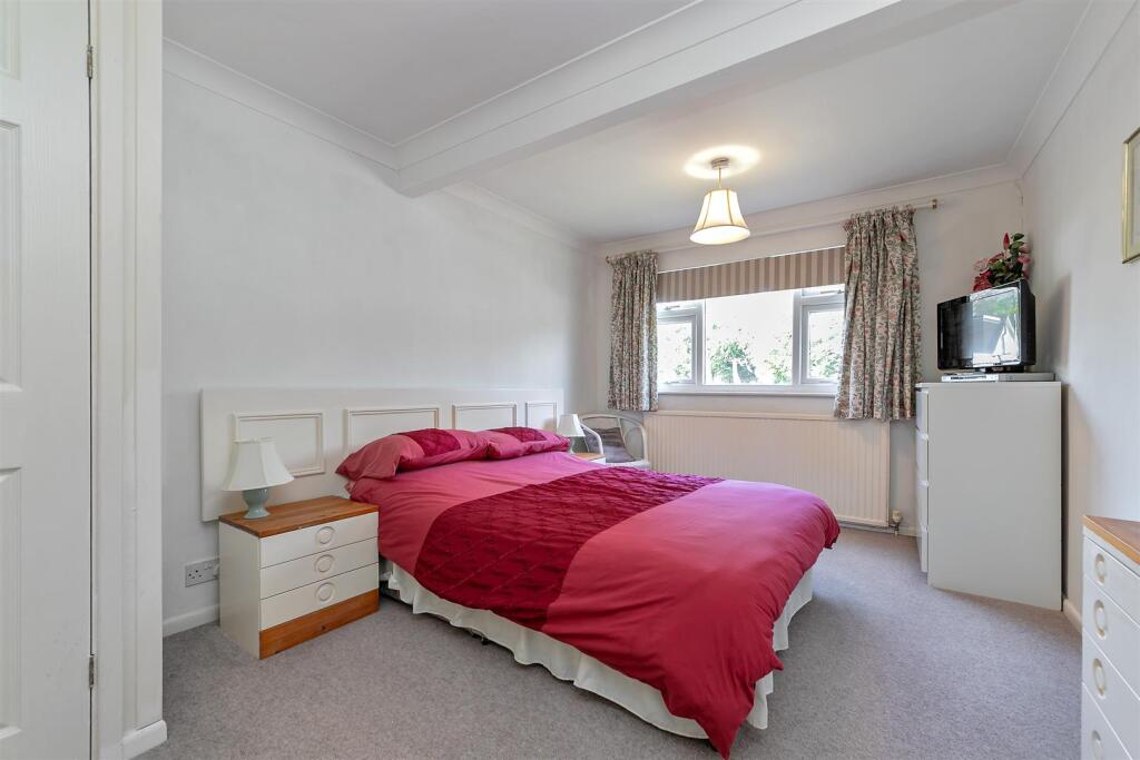 Additional image 10 of Francis Avenue, New Greens, St. Albans