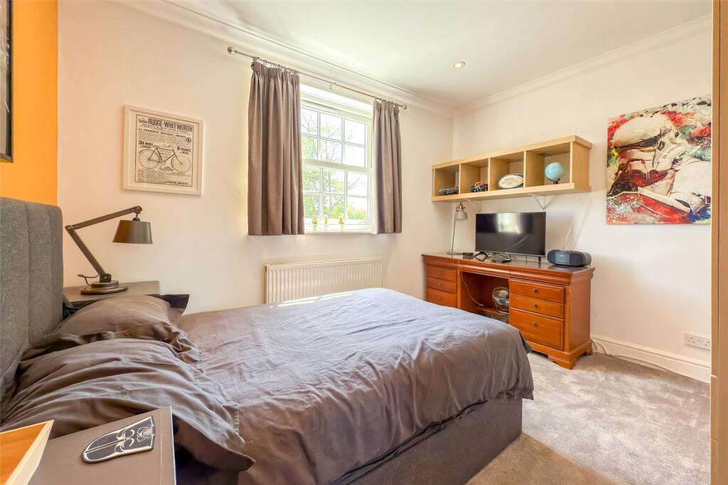 Additional image 10 of Hatfield Road, St. Albans, Hertfordshire, AL4