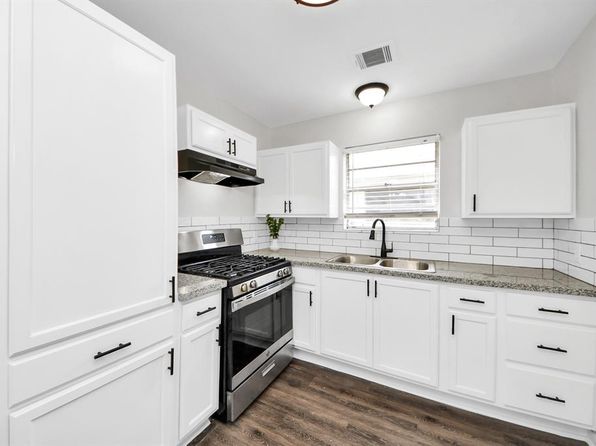 9611 Bertwood St, Houston, TX 77016