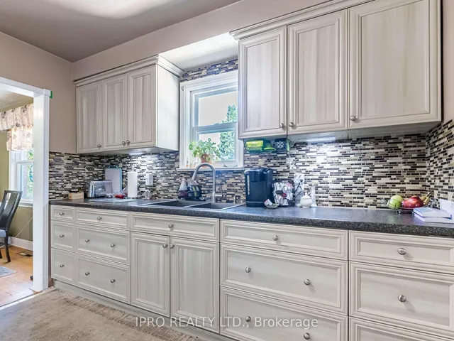 Additional image 14 of 9 Crestview Ave