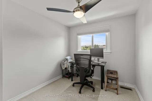 Additional image 20 of 10 ANGUS Rd Unit 8