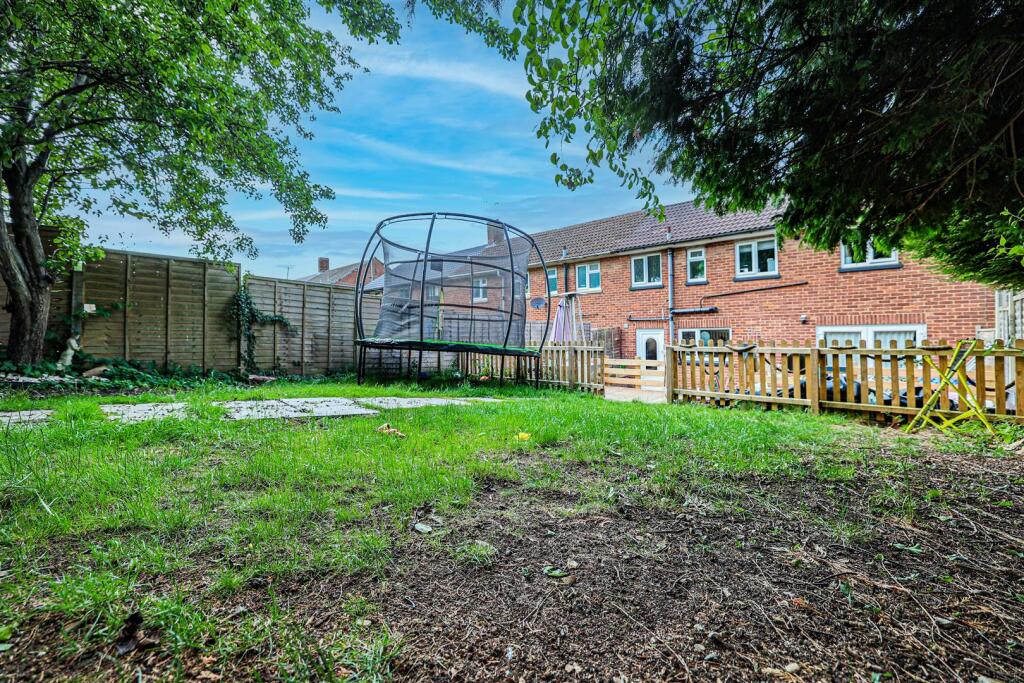 Additional image 36 of Park Field, Markyate, St. Albans, AL3