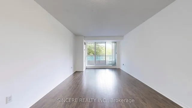 Additional image 21 of 39 Pemberton Ave Unit 310