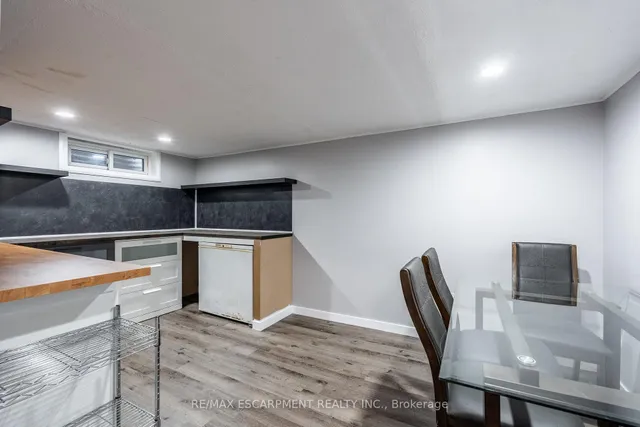 Additional image 26 of 1350 Limeridge Rd Unit 42