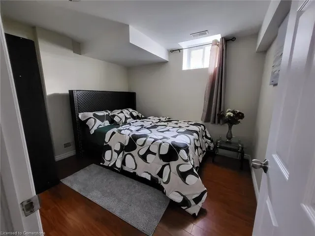 Additional image 46 of 19 Earl Grey St