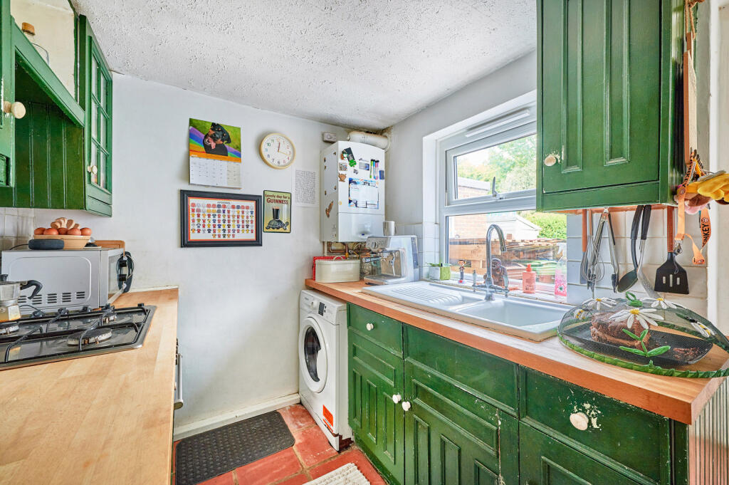 Additional image 6 of The Hill, Wheathampstead, St. Albans, Hertfordshire, AL4