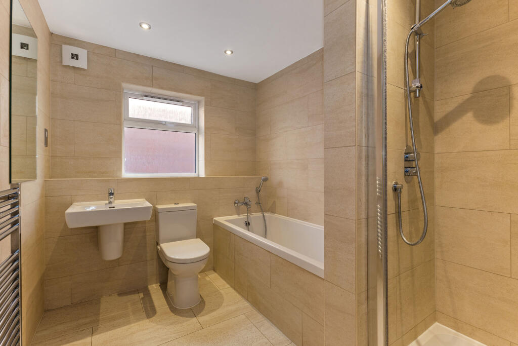 Additional image 7 of Miley Close, Harpenden, AL5