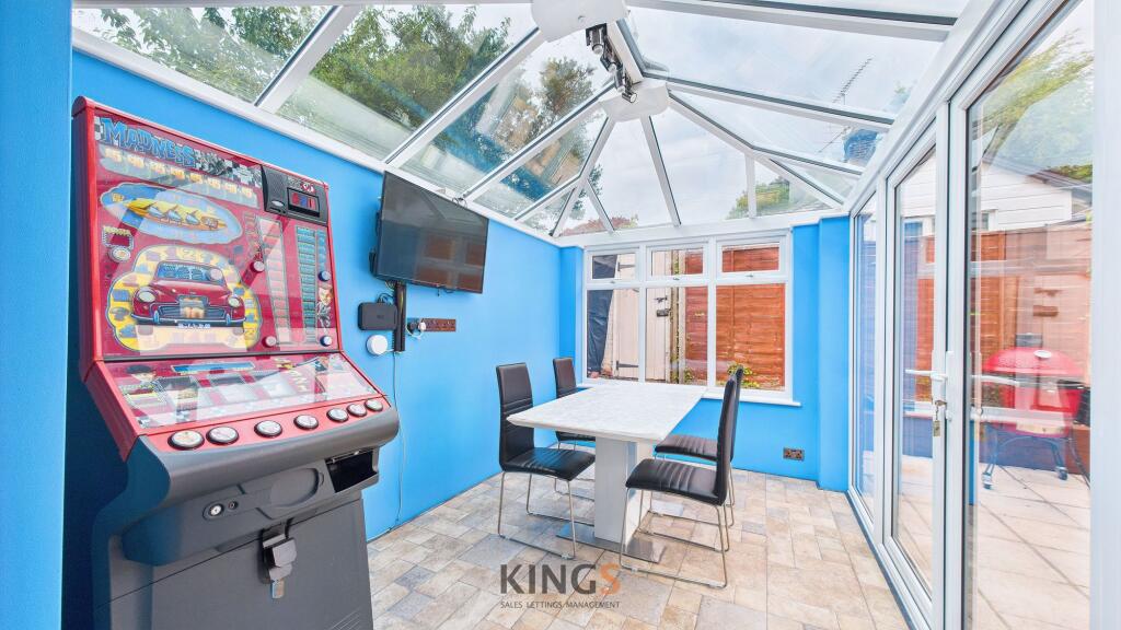 Additional image 4 of Station Road, Digswell, AL6