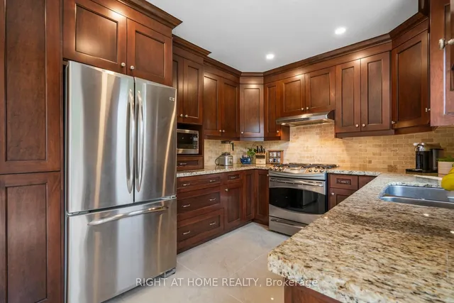 Additional image 13 of 102 Greybeaver Tr