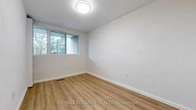 Additional image 13 of 165 Cherokee Blvd Unit 121