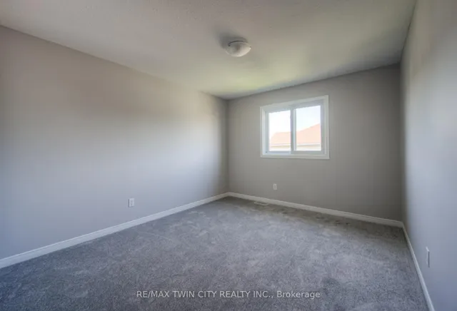 Additional image 17 of 27 Hackberry St