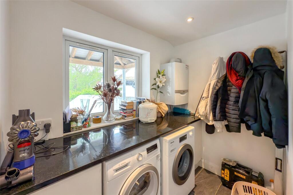 Additional image 17 of Gurney Court Road, St. Albans, Hertfordshire, AL1