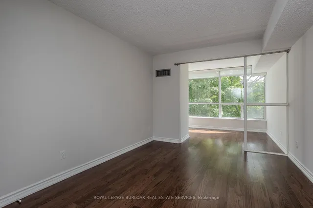 Additional image 19 of 1276 Maple Crossing Blvd Unit 212