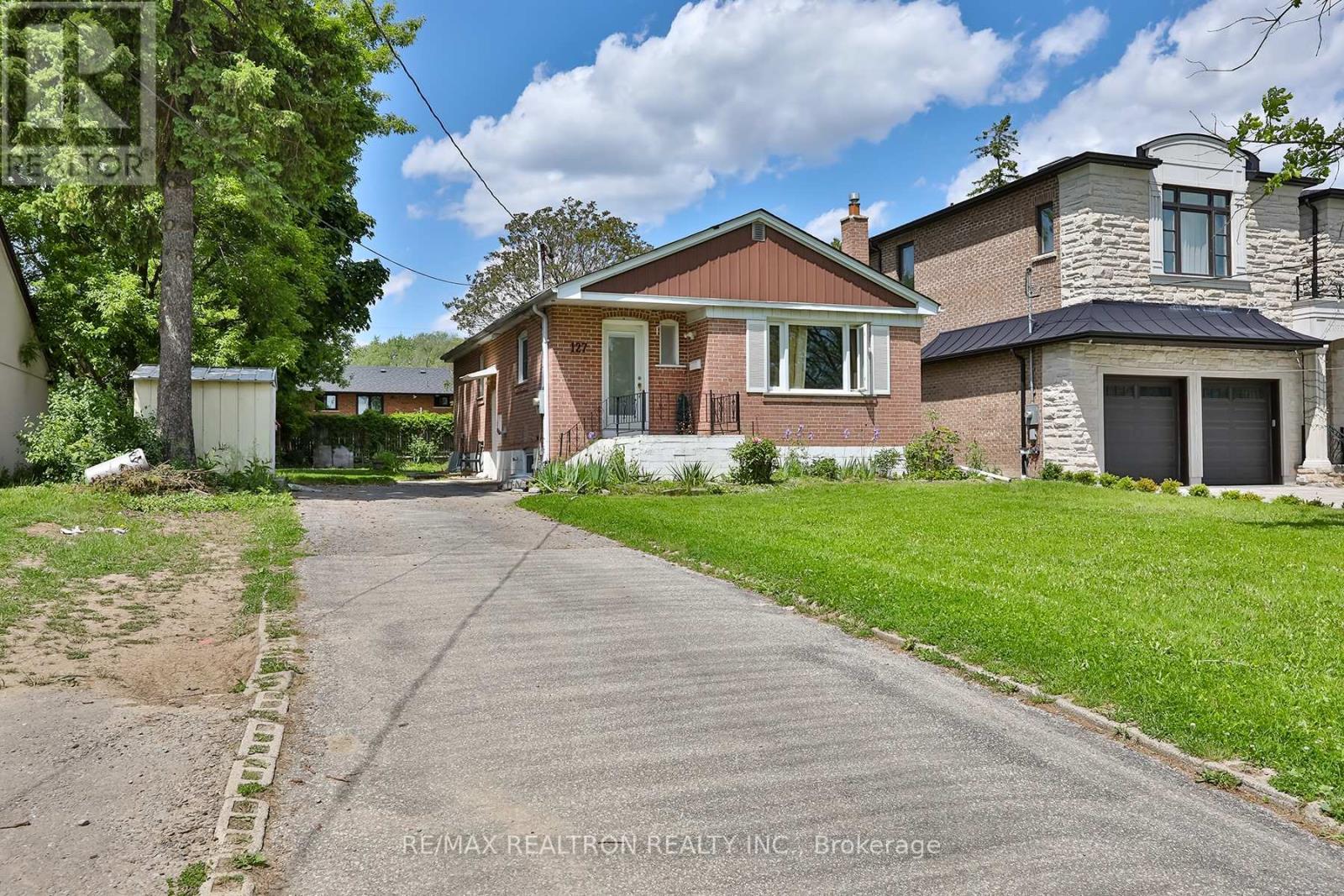 127 HARDING BOULEVARD|Richmond Hill (Harding), Ontario L4C1S9