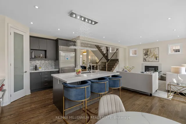 Additional image 15 of 51 Legendary Circ