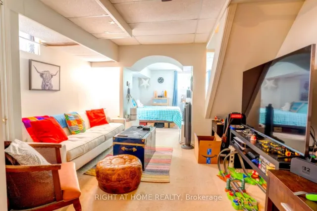 Additional image 29 of 23 First Ave