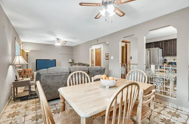 Additional image 34 of 75 President Dr