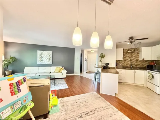 Additional image 19 of 1220 Thorpe Rd Unit 214