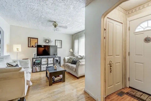 房产图片 5 - 东32街84号