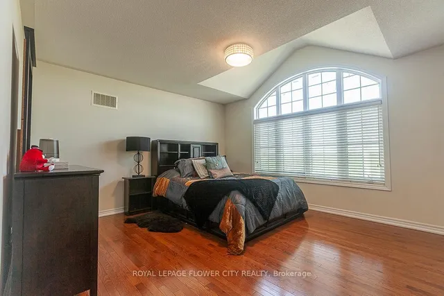 Additional image 32 of 2 Yellow Avens Blvd