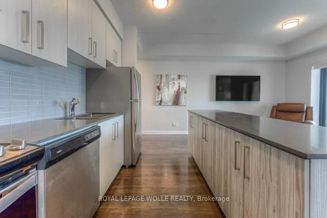 Additional image 15 of 15 Queen St Unit 1207