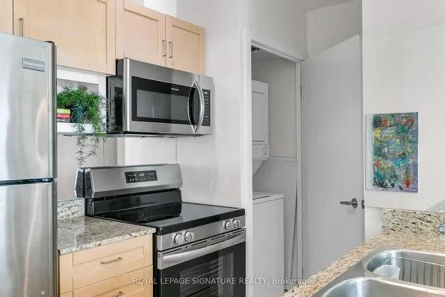 Additional image 16 of 208 Queens Quay Unit 3107